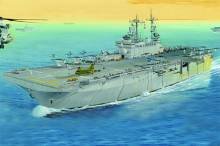 1/700 USS Wasp LHD-1