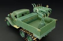 1/48 GAZ-AAA with Quadruple MAXIM AA gun (UMM)