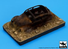 1/35 Destroyed German car (Africa) base