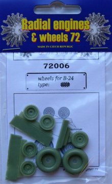 1/72 Consolidated B-24 Liberator block tread pattern