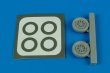 1/72 A-1H Skyraider (NAVY) wheels (HAS)