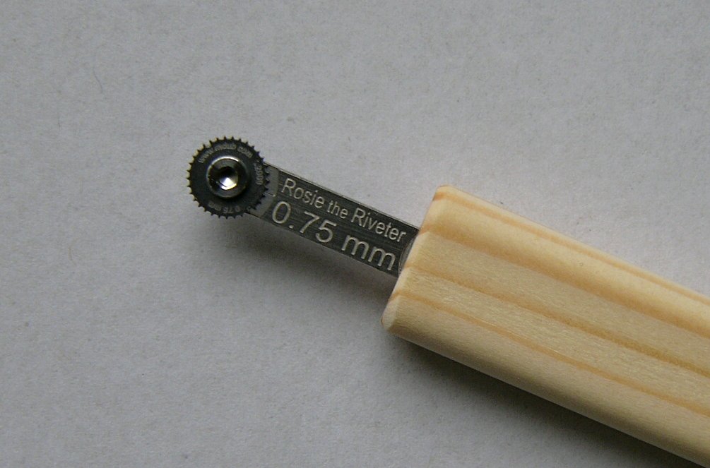 Rosie the Riveter 0.75mm (for 1/48, 1/32) Tools