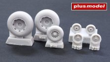 1/72 PB4Y-2 Privateer wheels smooth pattern