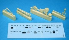 1/32 Supermarine Spitfire Mk.XIII/ Supermarine Spitfire Mk.IX co