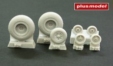 1/72 B-24 Liberator wheels diamond tread