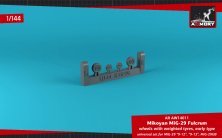 1/144 Mikoyan MiG-29 Fulcrum wheels with weighted tires, early
