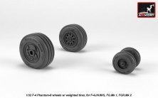 1/32 late production F-4 Phantom-II wheels with weighted tires