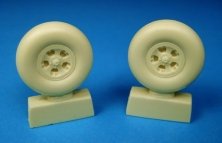 1/32 Supermarine Spitfire Mk.VIII 5-Slot main wheels (Tamiya)