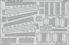 1/32 SET P-40F gun bays