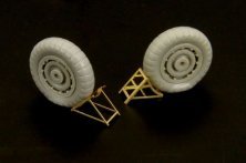 1/72 Luftwaffe wheel chocks (two types)