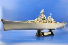 USS BB-63 Missouri  1/350  (TAM)