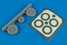 1/48 F-105 Thunderchief wheels & paint mask(TRUMP)