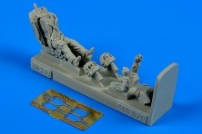 1/48 Soviet fighter pilot w/ eject.seat for MiG-25