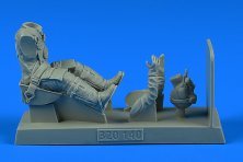 1/32 German Luftwaffe WWII Pilot with seat Bf 109G