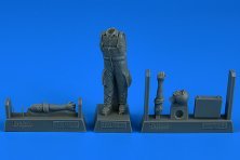 1/32 Warshaw Pact Aircraft Mechanic B