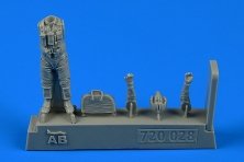 1/72 US NAVY Pilot with bag