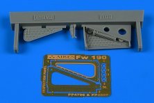 1/48 Fw 190 inspection panel early