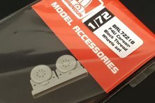 1/72 F4U Corsair Block Thread wheels