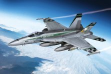 1/72 McDonnell-Douglas F/A-18E Hornet Chippy Ho