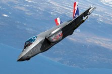 1/72 F-35A 1000th Lightning II Fighter Aircraft