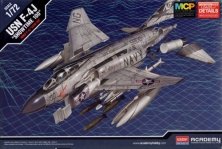 1/72 McDonnell F-4J Phantom "Showtime 100"