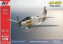 1/72 Douglas AD-5W Skyraider