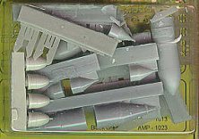 1/48 Soviet bombs WWII FAB-100 and FAB-250