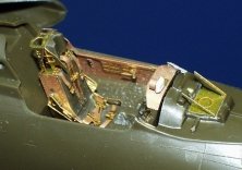 F-105D Thunderchief  (REV/MON)