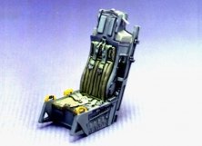 ACES Seats set (2ea)  1/32