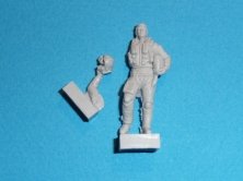 1/48 Rafale Pilot B/C/M walking