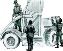 1/72 Werner von Braun with his inspection team