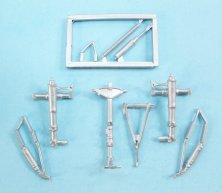 1/48 Ilyushin Il-28T Beagle Landing Gear