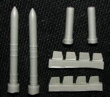 1/72 US Tiny Tim 11.7-Inch Rocket Set