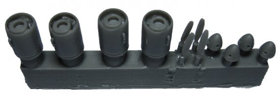 1/144 Douglas DC-4 Northstar Merlins engines