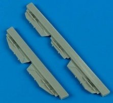 1/72 BAe FRS.1 Sea Harrier pylons (Airfix)