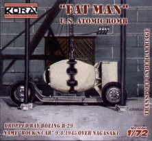 1/72 'Fat Man' US atomic bomb and transporter