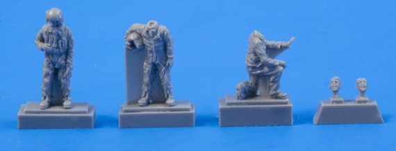 1/72 Two Fouga Magister Pilots and a Mechanic