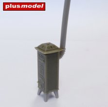 PLUSMODEL Po�le Carr� EASY LINE 1/35