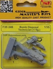 1/35 Bomb Disposal Technician (1 fig.)