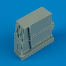 1/32 Bf 109E ammunition boxes (EDUARD)