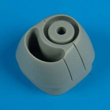 1/48 Fairchild Au-23A correct cowling (ROD)