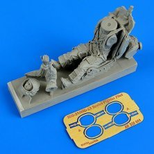 1/32 Soviet fighter pilot w/ eject.seat MiG-21/23