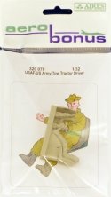 1/32 USAF/US Army Tow Tractor Driver