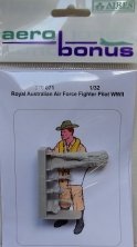 1/32 Royal Australian Air Force Fighter Pilot WWII
