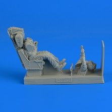 1/32 US Navy Fighter Pilot with ejection seat for F-8 Crusader