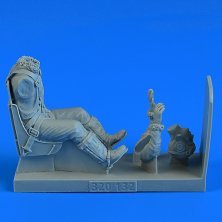 1/32 USAAF WWII Pilot with seat for P-51D Mustang