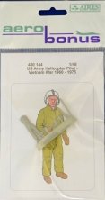 1/48 US Army Helicopter Pilot