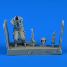 1/48 Warshaw Pact Aircraft Mechanic  part 5