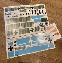 1/32 Fokker Dr.I Triplane 525/17 Manfred von Richthofen