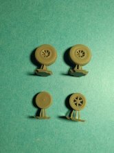 1/72 Tigercat wheels with treads FLY